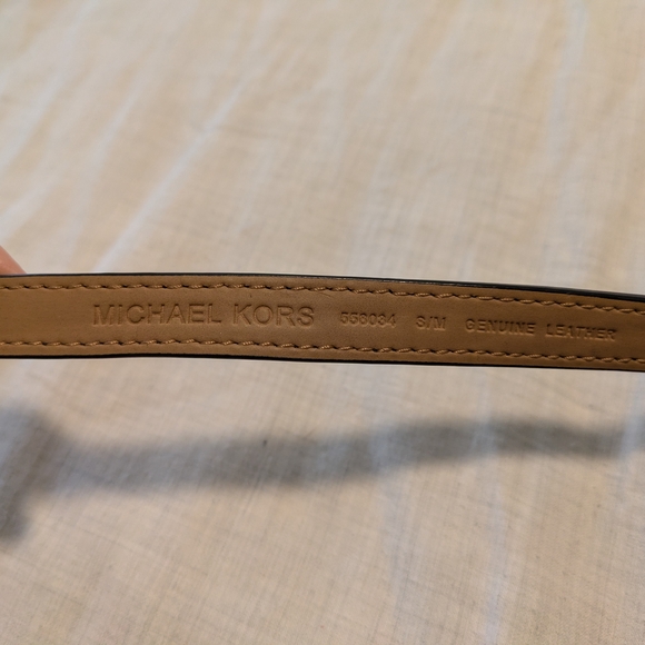 Michael Kors Black and Gold Quilted Belt Bag Fanny Pack - Picture 8 of 16